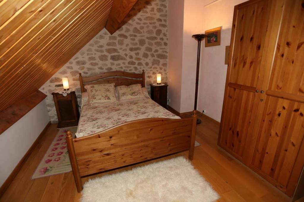 La Grange De Salvaneix Gite Pour 15 Personnes 7 Chambres Avec 6 Sdb-6Wc Sarran Экстерьер фото
