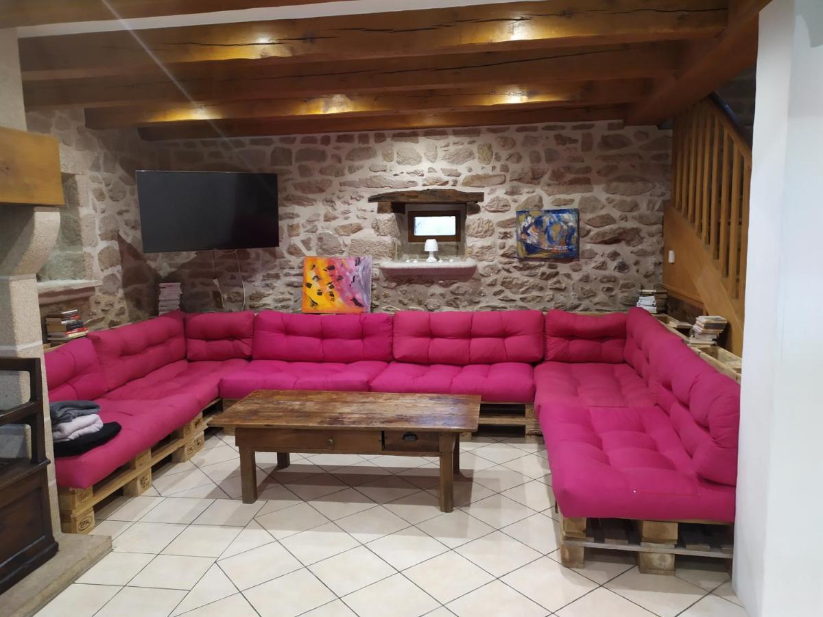 La Grange De Salvaneix Gite Pour 15 Personnes 7 Chambres Avec 6 Sdb-6Wc Sarran Экстерьер фото